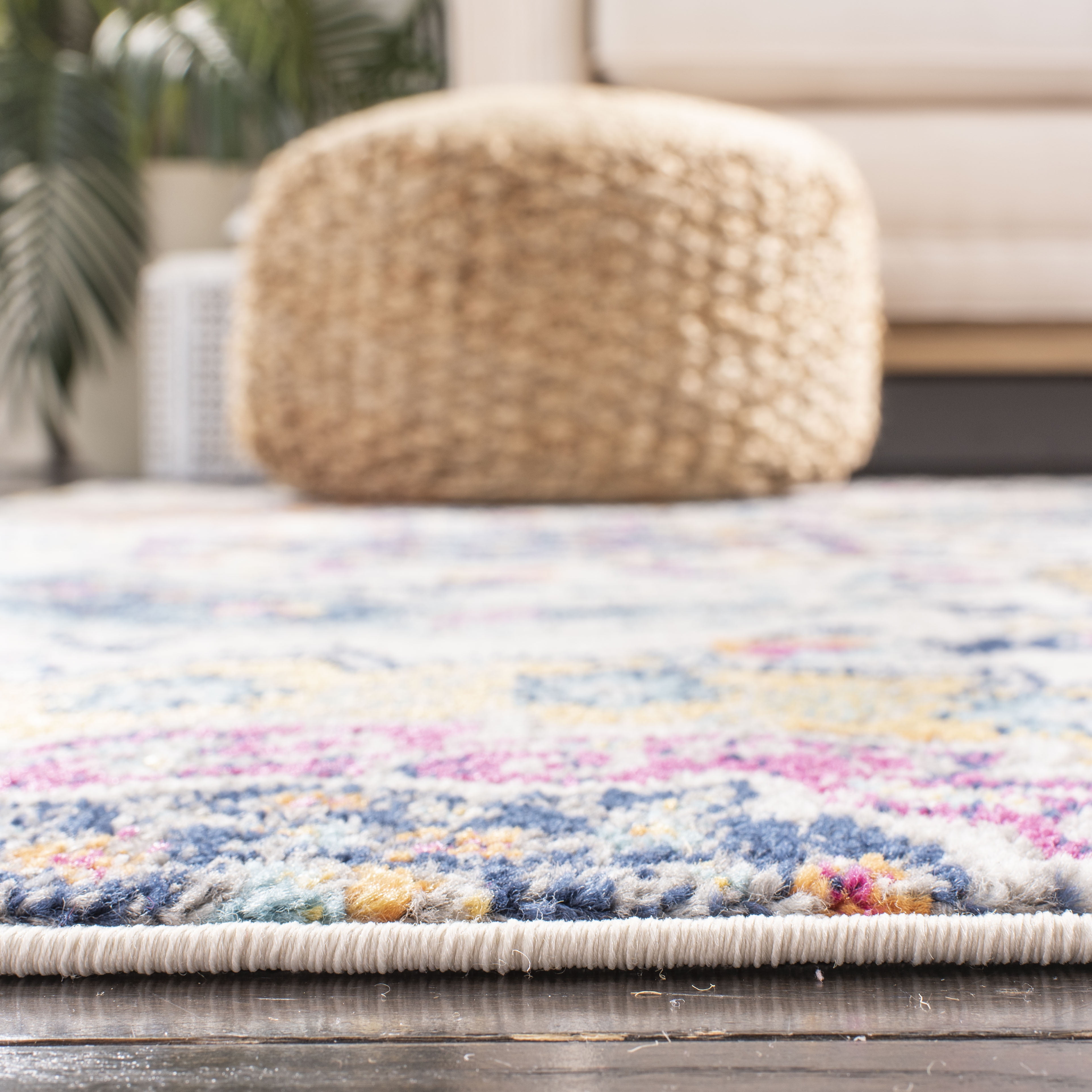 Safavieh Madison Hope Floral Area Rug, Cream/Multi, 3' x 3' Square