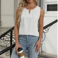 thumbnail image 3 of Camiseta plisada con cuello redondo para mujer, Tops sin mangas de Color sólido, camisetas informales para mujer, chaleco holgado, ropa de calle 2024, 3 of 4