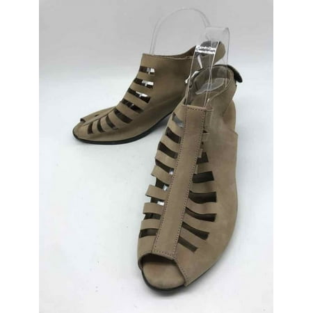 

Pre-Owned Arche Tan Size 41 Slip On Heels