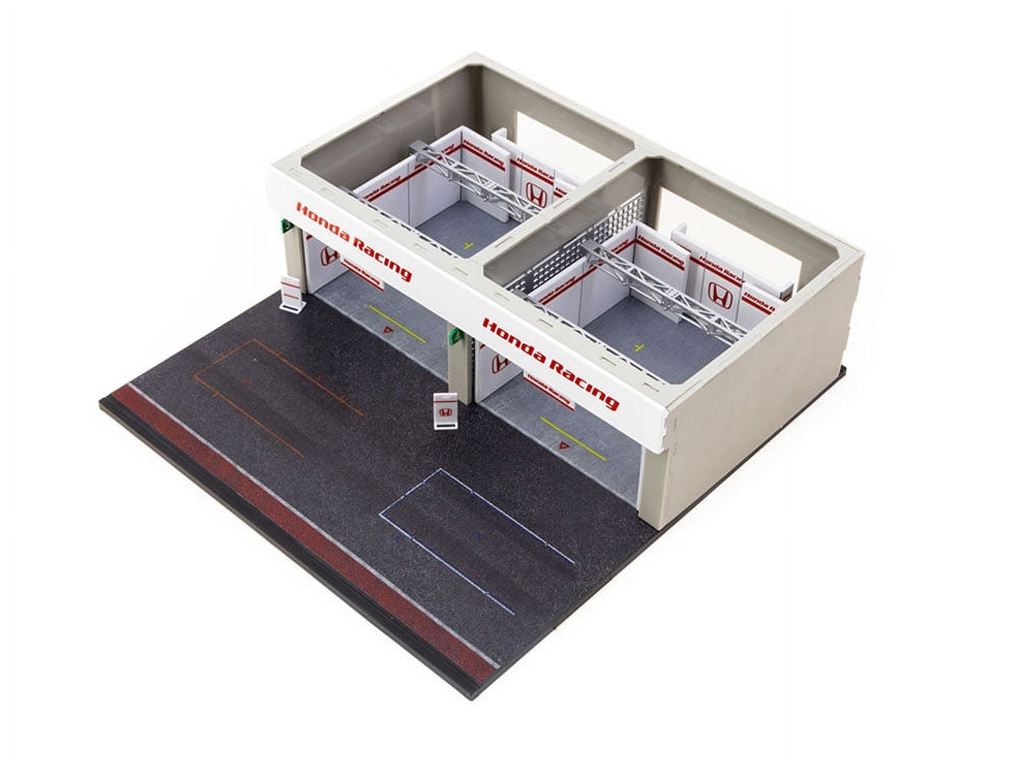Pit Garage Diorama 