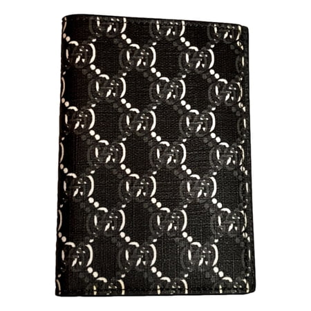 New Gucci GG Shadow Large Bifold Wallet Black Embossed Leather 6 Card Slots