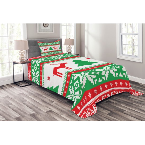 Christmas Bedspread Set, Knit Graphic Reindeer Figure Star and