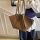 thumbnail image 2 of Bolso Enorgullecido Mujeres Color Sólido PU Cuero Compras (marrón Claro), 2 of 9