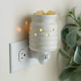 thumbnail image 3 of Candle Warmers Etc Pluggable Fragrance Warmer Farmhouse, 3 of 3