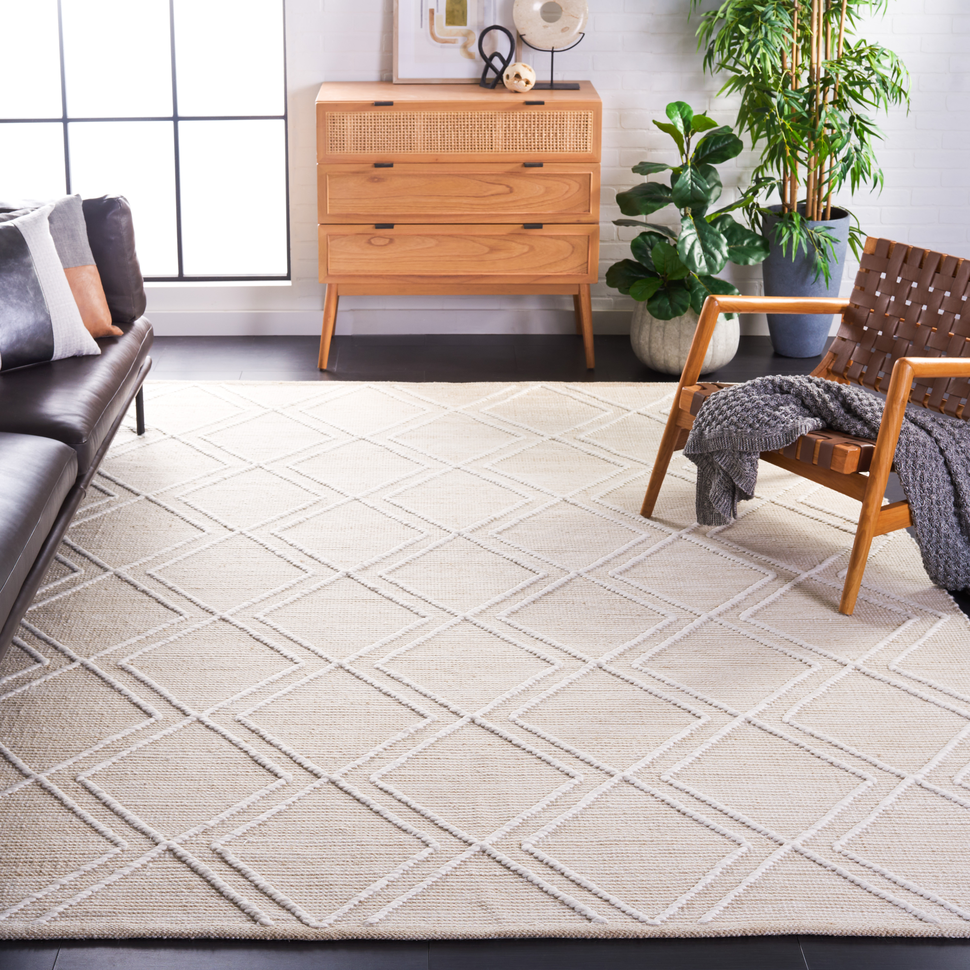 SAFAVIEH Kilim Meryll Diamond Polyester Area Rug, Natural/Ivory, 8' x 10'