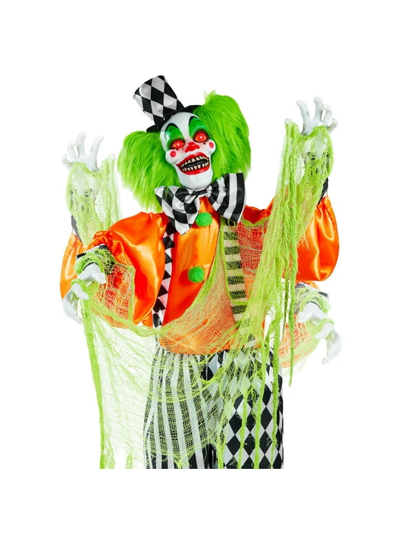 Halloween Animatronics in Outdoor Halloween Decor