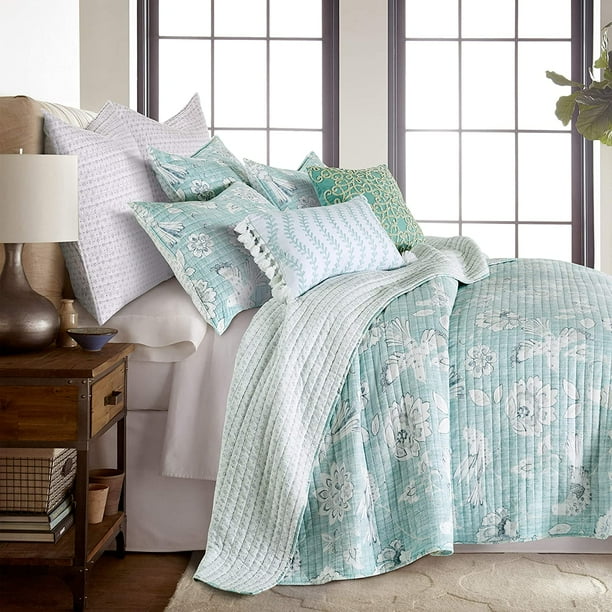 homThreads Veronique Quilt Set Full/Queen Quilt (88x92in.) + Two
