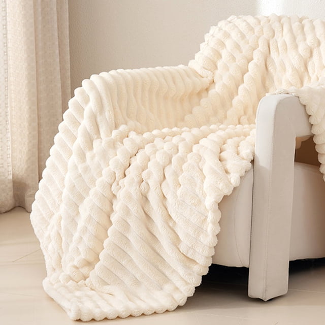 Thick Double Layer Raschel Blanket for Bed and Sofa 70 in x 100 cm Soft Polyester Throw for Winter Warmth