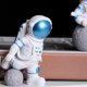 thumbnail image 4 of 6 figuras de astronauta nórdico de resina, miniadornos de mesa, accesorios de decoración para sala de estar, azul estrellado, 4 of 8
