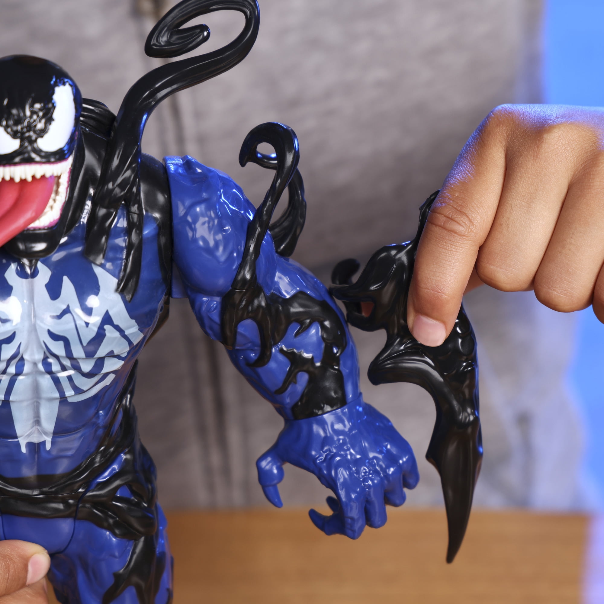 Marvel Spider-Man Epic World of Action VenomVersus Venom Liquid Shifter Action Figure, SM VENOM LIQUID SHIFTER ACT FIG