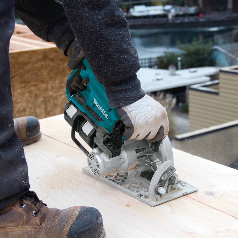 Makita 18v rear handle saw sale