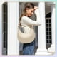 thumbnail image 2 of Bolso de mano Keyli de piel impermeable para mujer, color caqui, 2 of 5