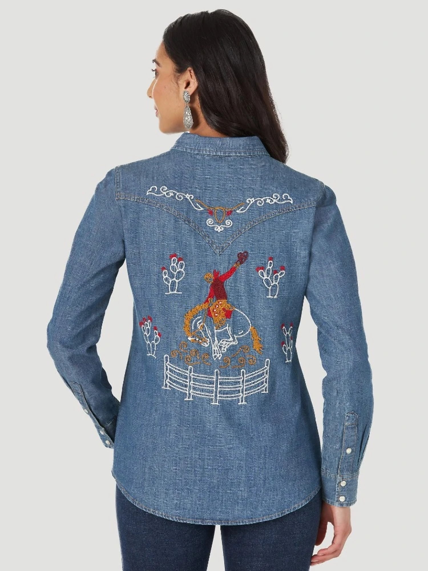 Wrangler Retro Women's Chambray Embroidered Long Live Cowboys Long Sleeve  Western Shirt 