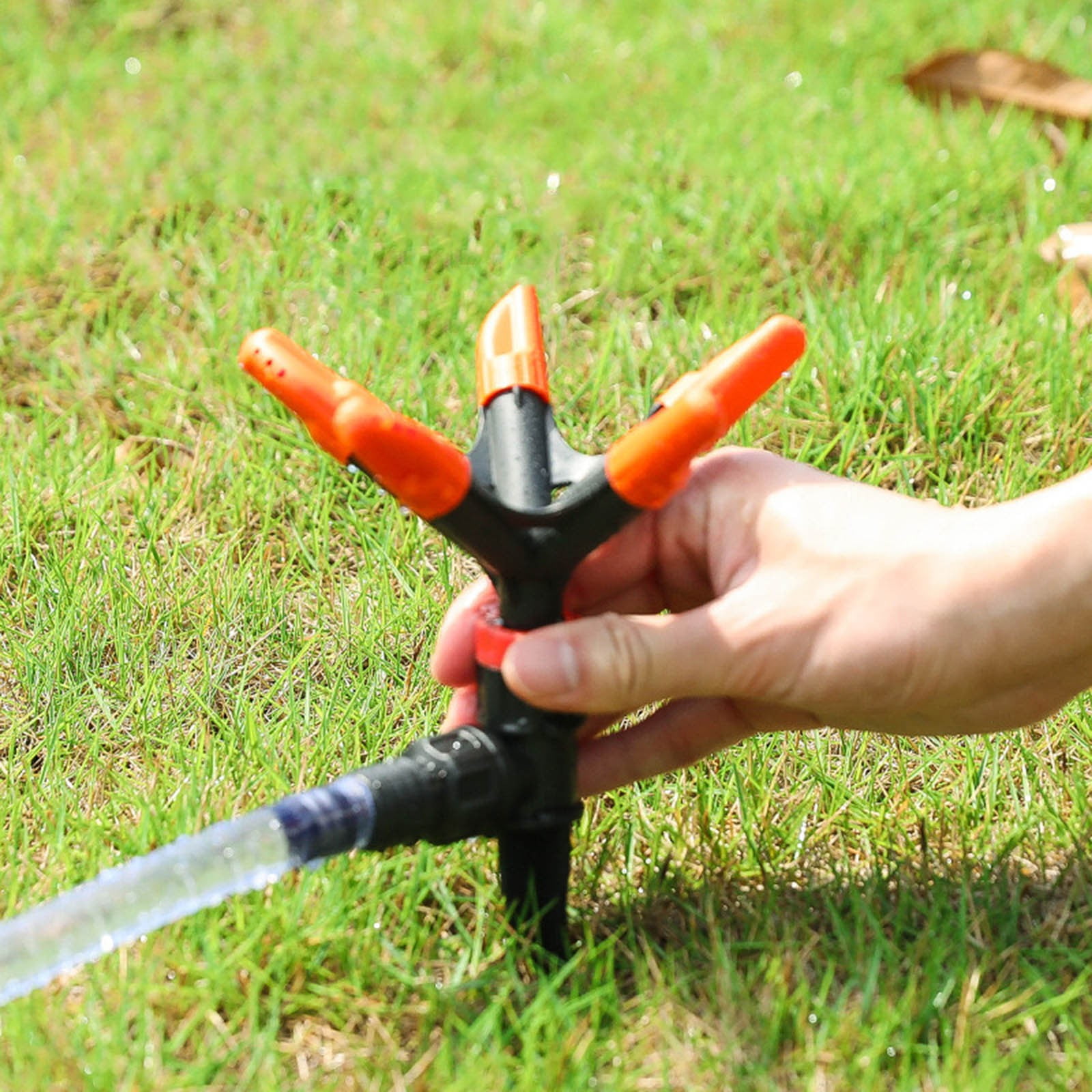 360 Degree Rotating Lawn Sprinkler - Automatic Yard Watering System for Large Areas, Adjustable Spray Pattern Garden Sprinkler for Lawn, Flower Beds & Vegetable Gardens, Durable Metal Base