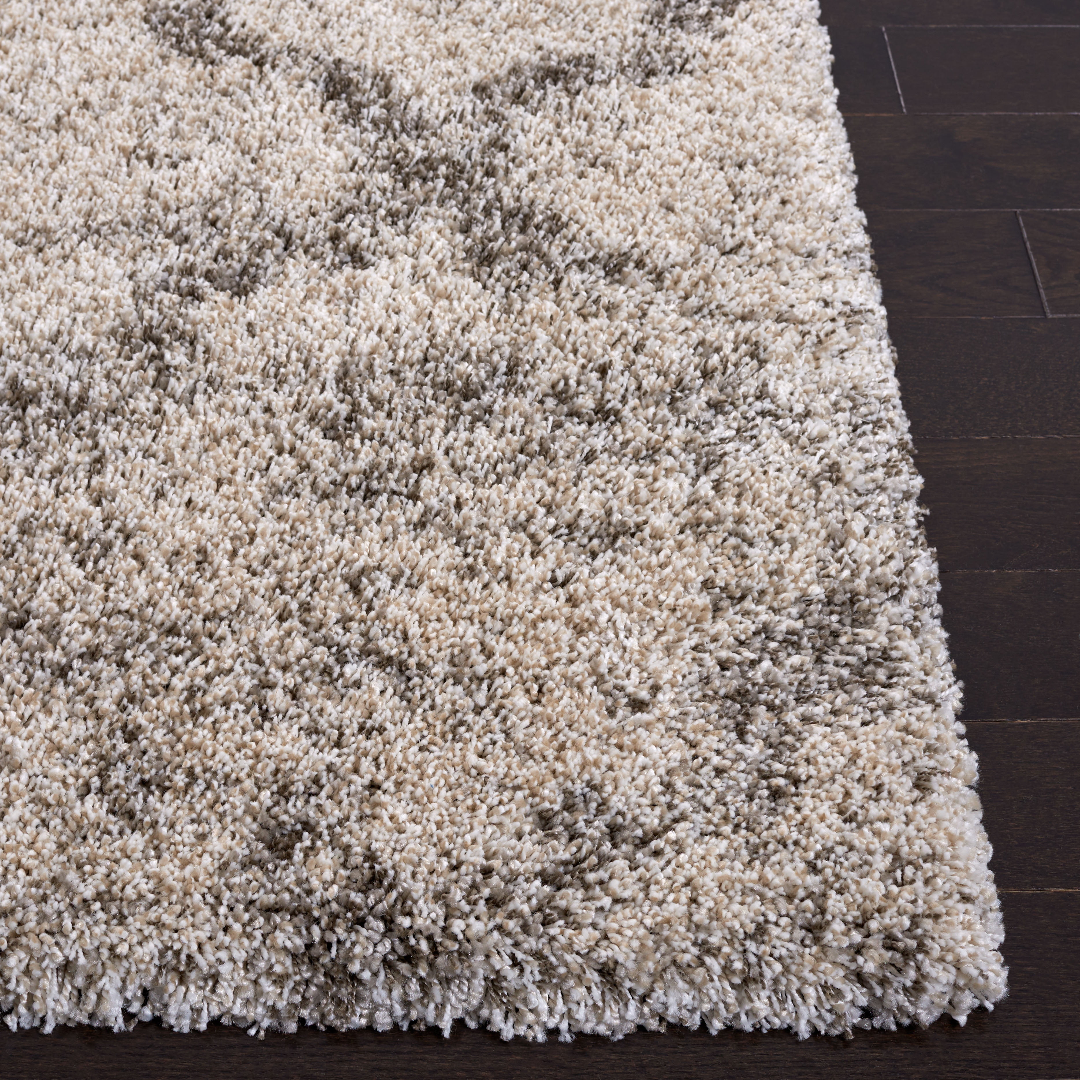 SAFAVIEH Hudson Shag Jacqueline Quatrefoil Area Rug, Ivory/Grey, 4' x 6'
