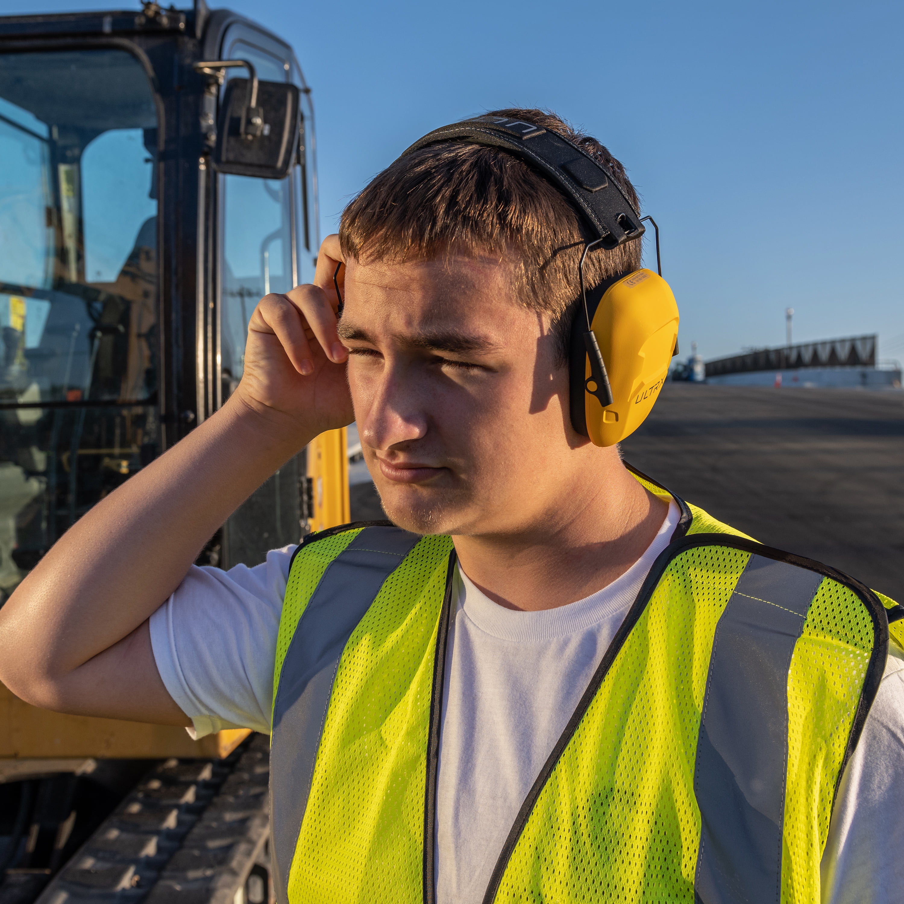 ULTRX™ Shield Passive Earmuff, Slim Fit, Adult, Interstate Yellow, NRR 23 Db, Model 4107