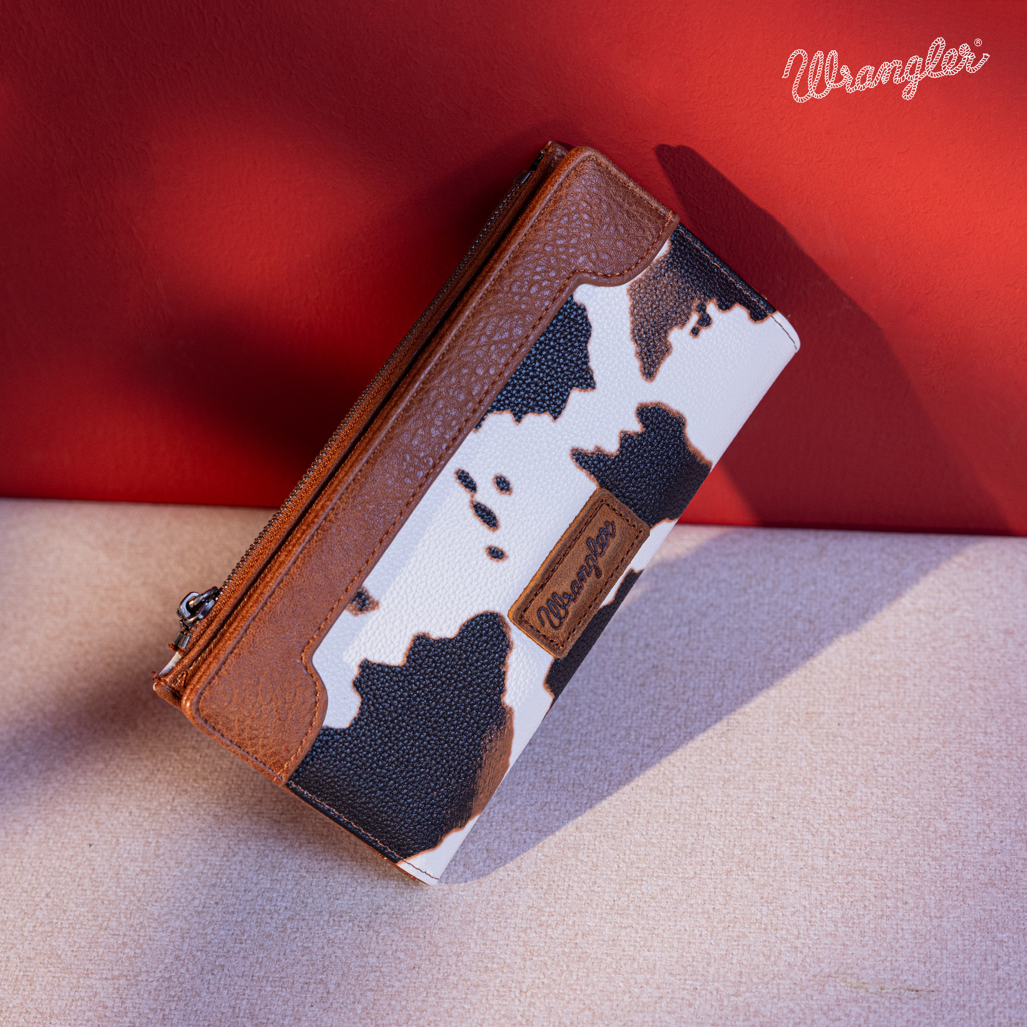 Wrangler Cow Print Womens Bifold Wallet Brown photo 5