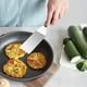 thumbnail image 2 of Pala para cortar carne Teppanyaki | Pala para freír frutas, acero inoxidable, cocina versátil, diseño moderno, chefs caseros, parrilla interior, preparación de brochetas, herramienta de, 2 of 9