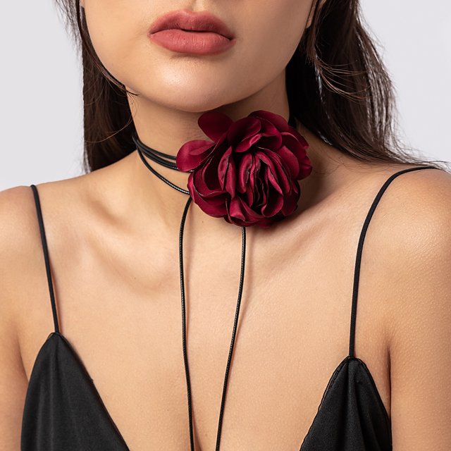 Collar de mujer con borlas de chocolate y diseño floral francés retro de moda de joyería