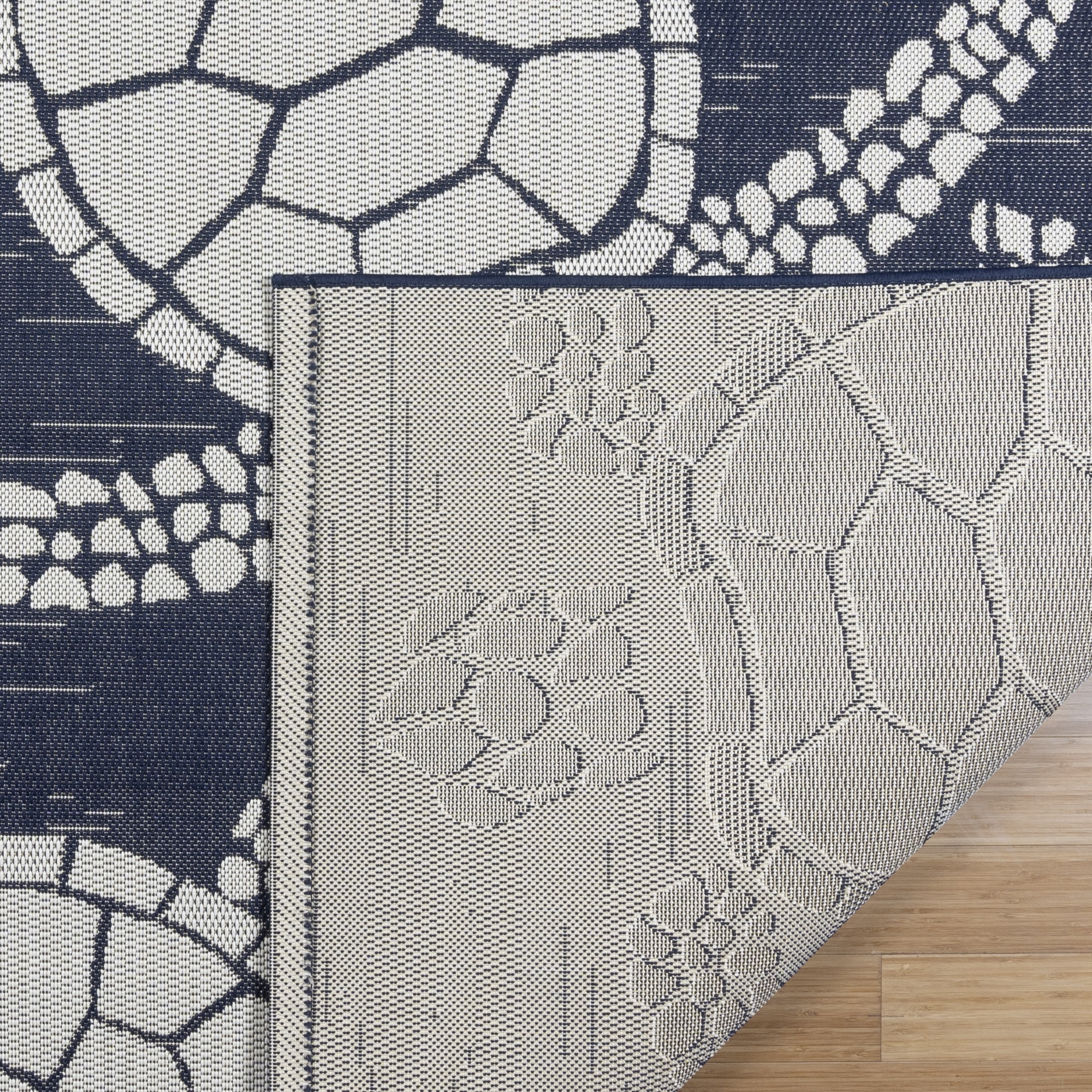 Gertmenian Paseo Tortue Sea Turtle Coastal Navy/White Outdoor Area Rug, 6x9