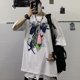 thumbnail image 1 of Estilo Coreano Ropa De Los Hombres Camiseta De Manga Corta De Dibujos Animados Eléctrico shock Estrella anime Diseño De Impresión Unisex De Gran Tamaño Camisa casual Desgaste De Calle top hip-hop Negr, 1 of 4