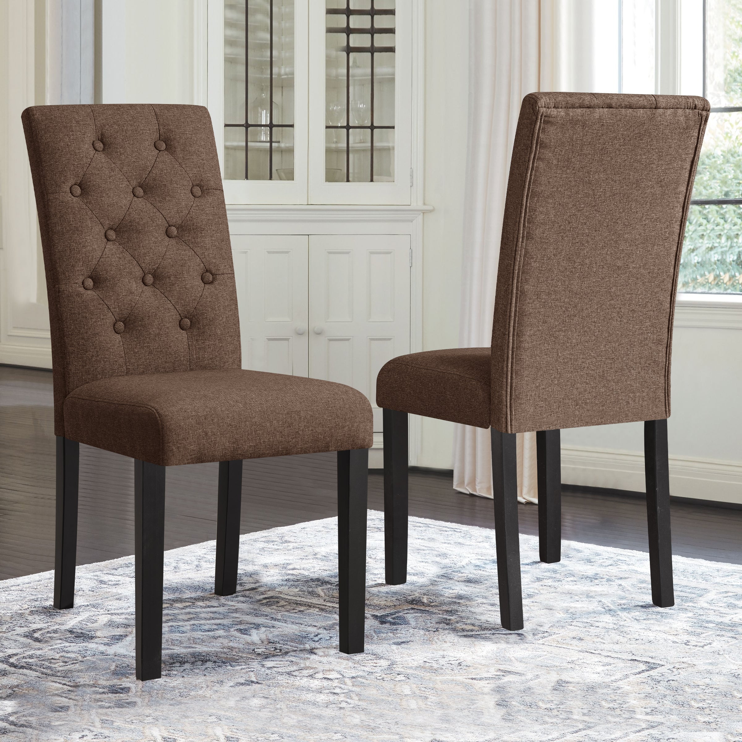 【新品】SISANDI シサンディMies Classic bottom 2 International Concepts Set of 2 Traditional Dining Side