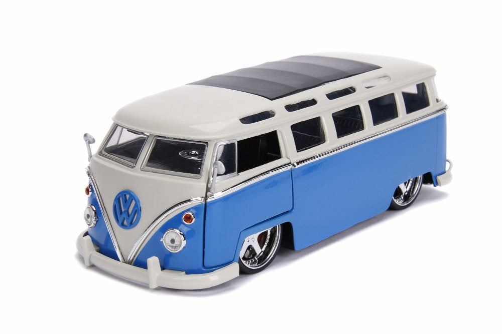 1962 Volkswagen Bus, Blue with White Jada 99055DP1 1/24 scale