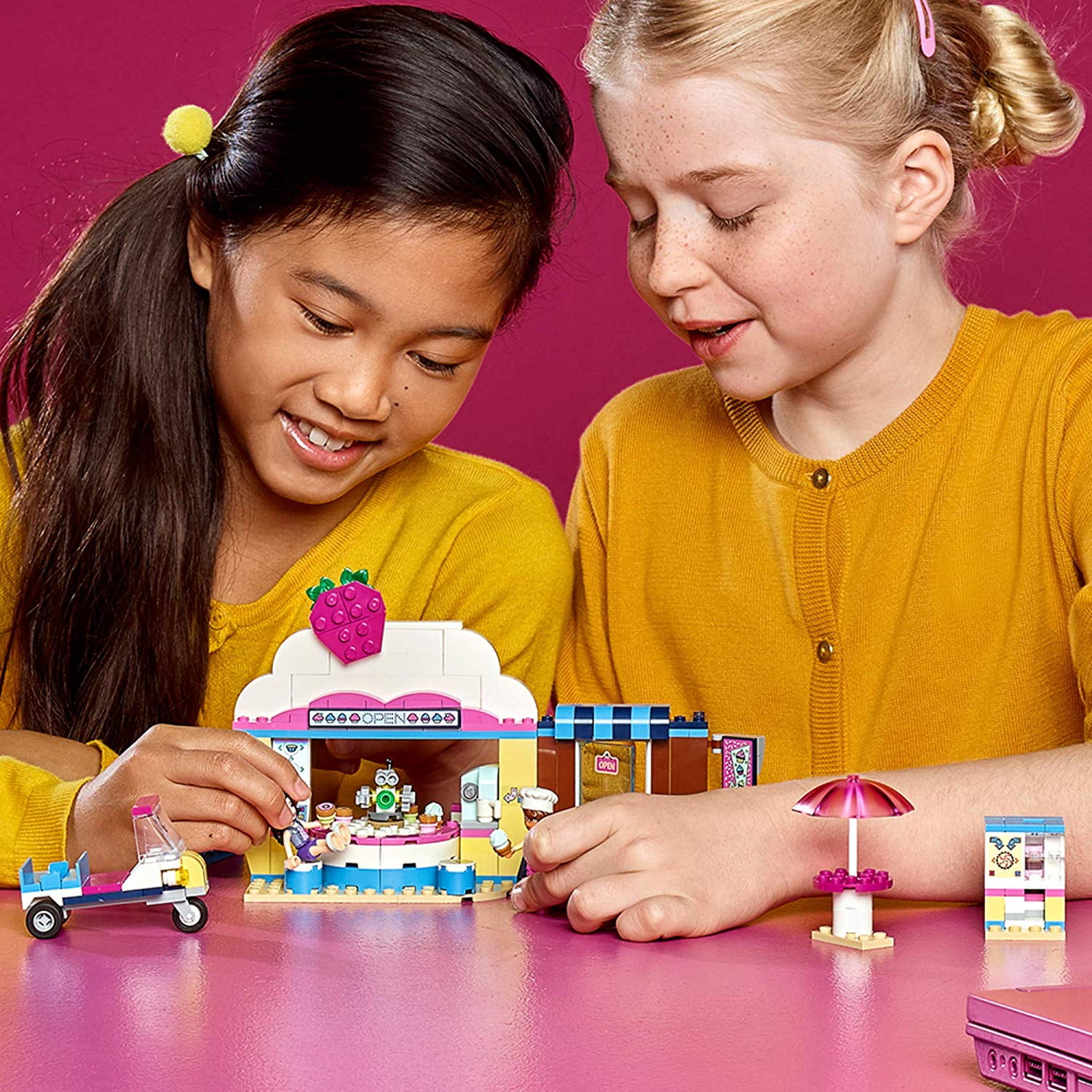 Lego friends olivias cupcake cafe sale