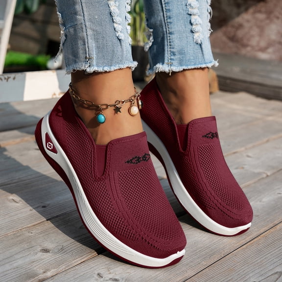 Women‘s Stylish Walking Sneakers, Low-Profile Design with Shock Absorption, Fashion-Forward Comfort Shoes for City Exploration and Errands. Wine 43
