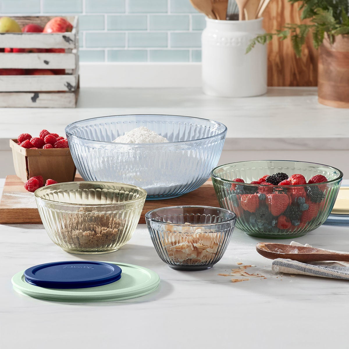 Pyrex Glass Mixing Bowls with Lids (8 Piece)