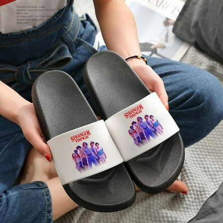 

women slipper Korean version Stranger Things print Letters print Harajuku Female Beach Shoes slippers for woman