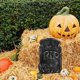 thumbnail image 2 of 1 pieza de diseño de escena de terror de casa embrujada, lápida de Halloween, accesorio de simulación decorativo estilo lápida, 2 of 6