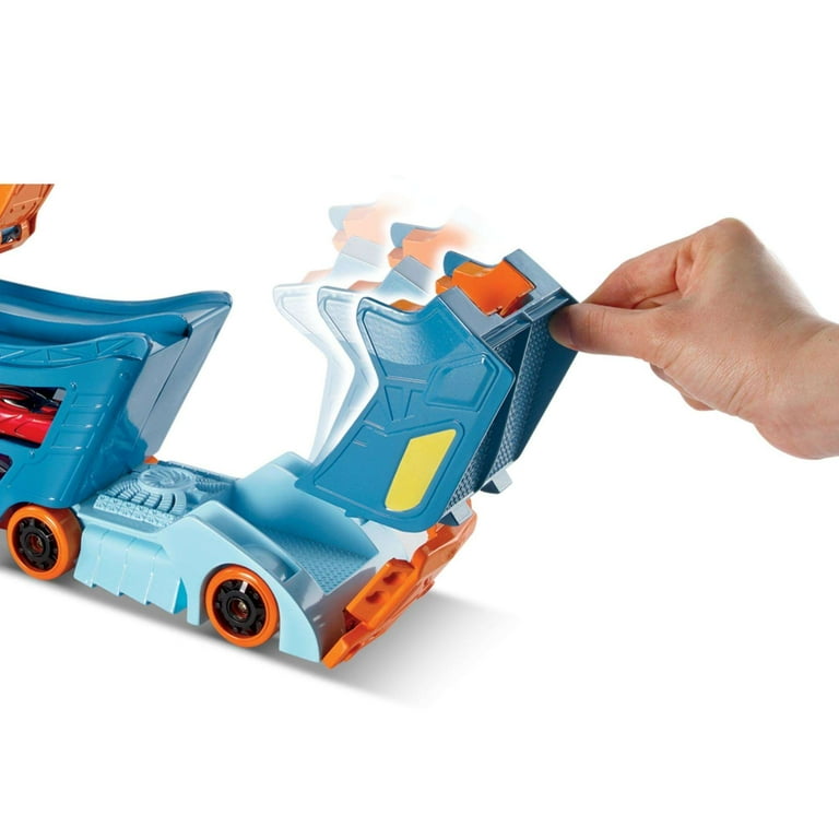 Hot wheels stunt & go track set new arrivals