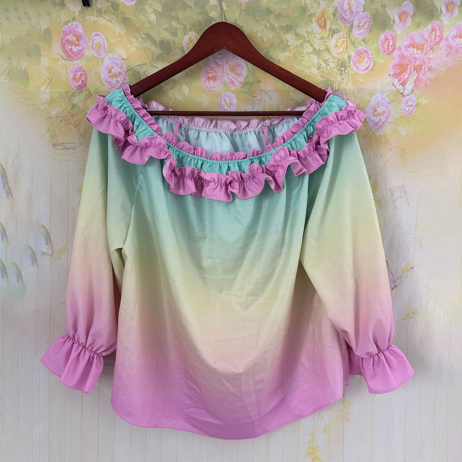ylioge S-5X Plus Size Shirts for Women Off the Shoulder Long Sleeve Blouses Tops Womens Trendy Gradient Printed Ruffled Pullover Hawaiian Beach Top