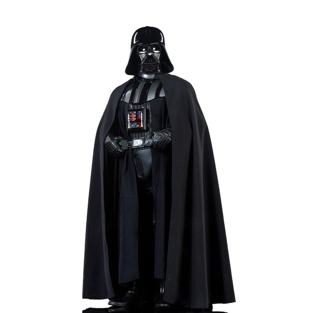 figura darth vader sideshow star wars 12 pulgadas figura coleccionable de 12 pulgadas, vista frontal con capa larga negra y casco brillante, peto con panel de controles visible, guantes texturizados y botas, múltiples puntos de articulación para poses, fondo blanco. A menudo usada como pieza de exhibición en vitrinas de acción y coleccionables.