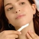 thumbnail image 4 of Dermaplaning - Depiladora facial con luz LED, afeitadora femenina, afeitadora facial con 6 cabezales de repuesto, 4 of 8