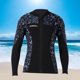 thumbnail image 1 of Top de traje de neopreno DYNWAVEMX Hombres Gris 3 mm L, 1 of 8
