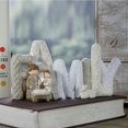 thumbnail image 3 of Decoración de letras en inglés de pesebre cristiano LOVE/FAMILY Decoración navideña de oficina beige, 3 of 5