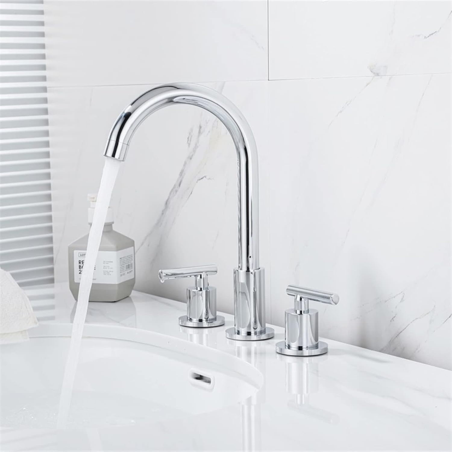 Vintage Bathroom Faucet, 360 Degree Swivel Spout Bathroom Sink Faucet, Bathroom Vanity Faucets Three Hole, Brass Faucet Bathroom, Double Handles Bathroom Sink Faucet, Gold