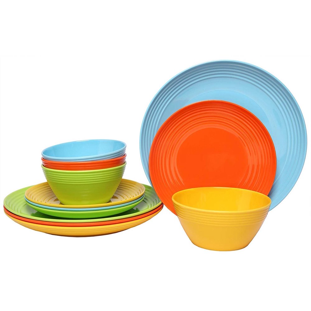Melange 18Piece Melamine Dinnerware Set (Solids Collection) Shatter