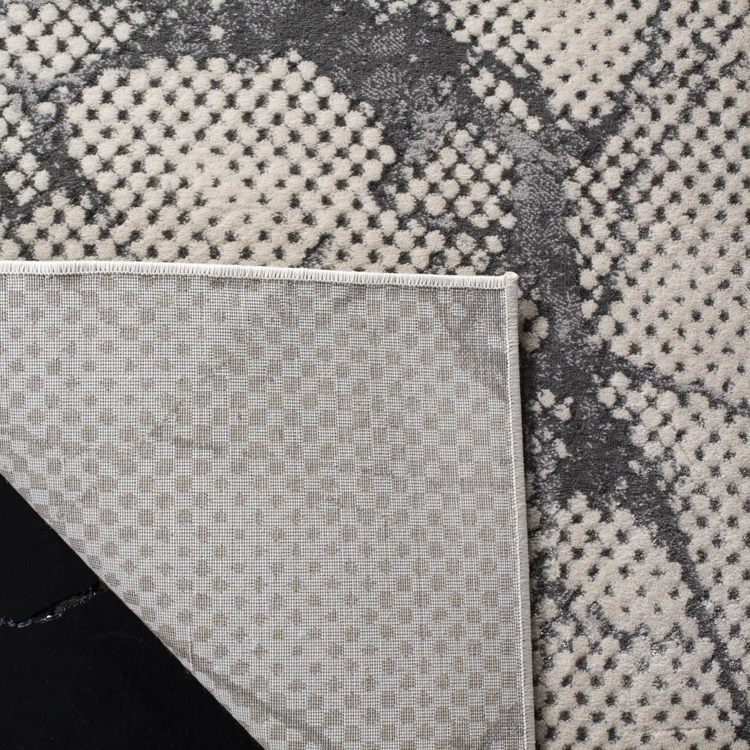 SAFAVIEH Lurex Raschelle Abstract Area Rug