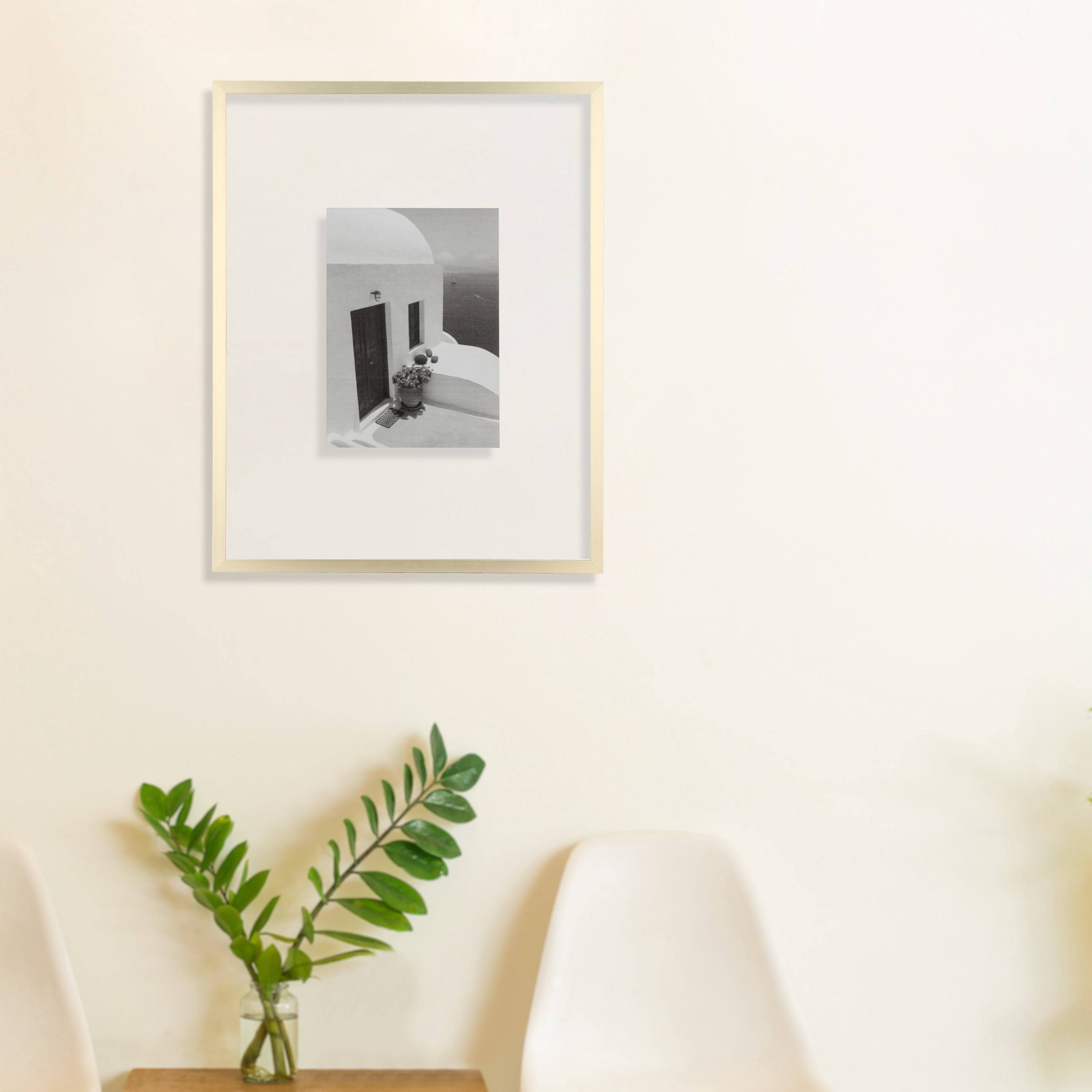 Better Homes & Gardens 11x14 Metal Gallery Wall Floating Picture Frame, Gold, Non Glare