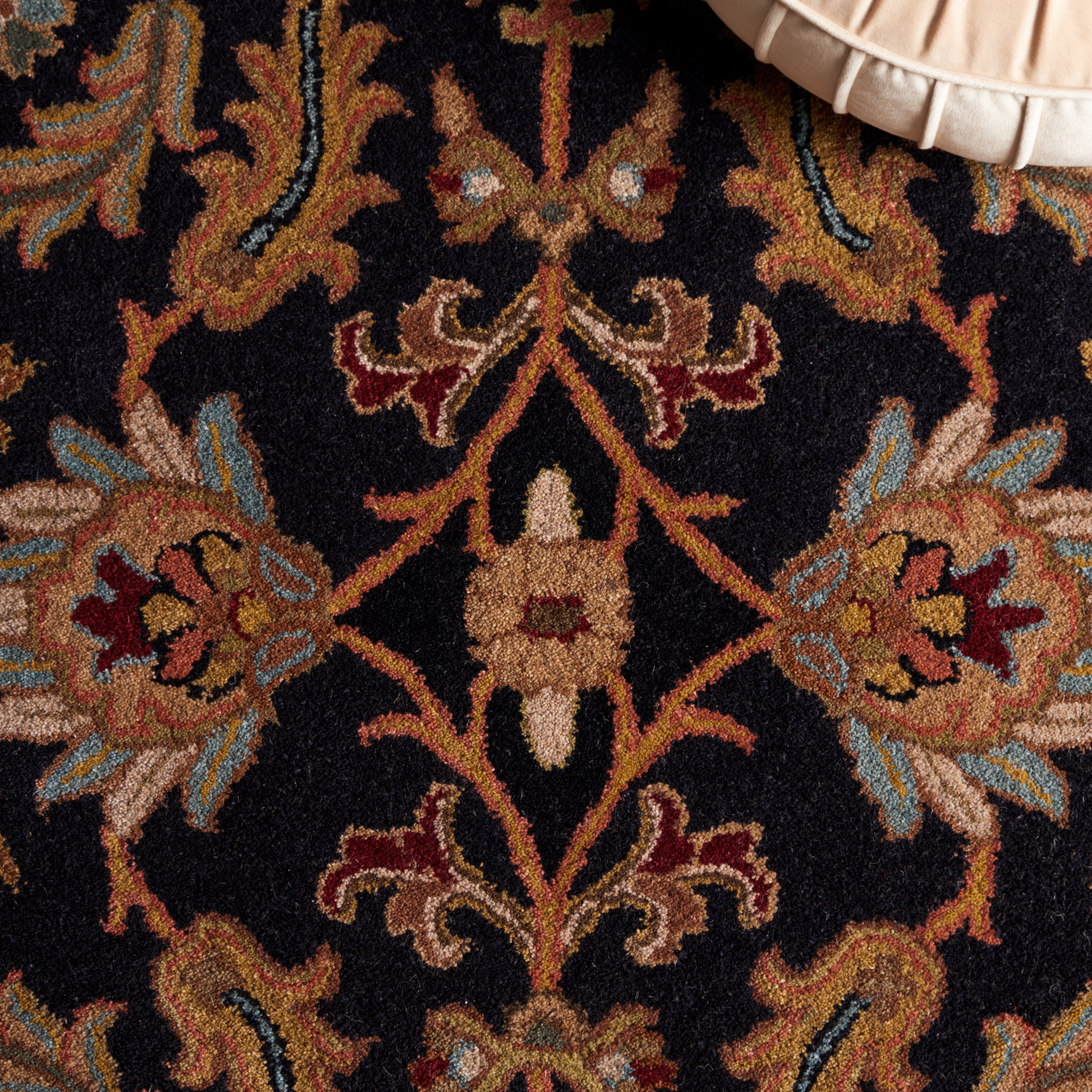 Safavieh Heritage Valery Oriental Wool Area Rug, Black/Beige, 11' x 17'