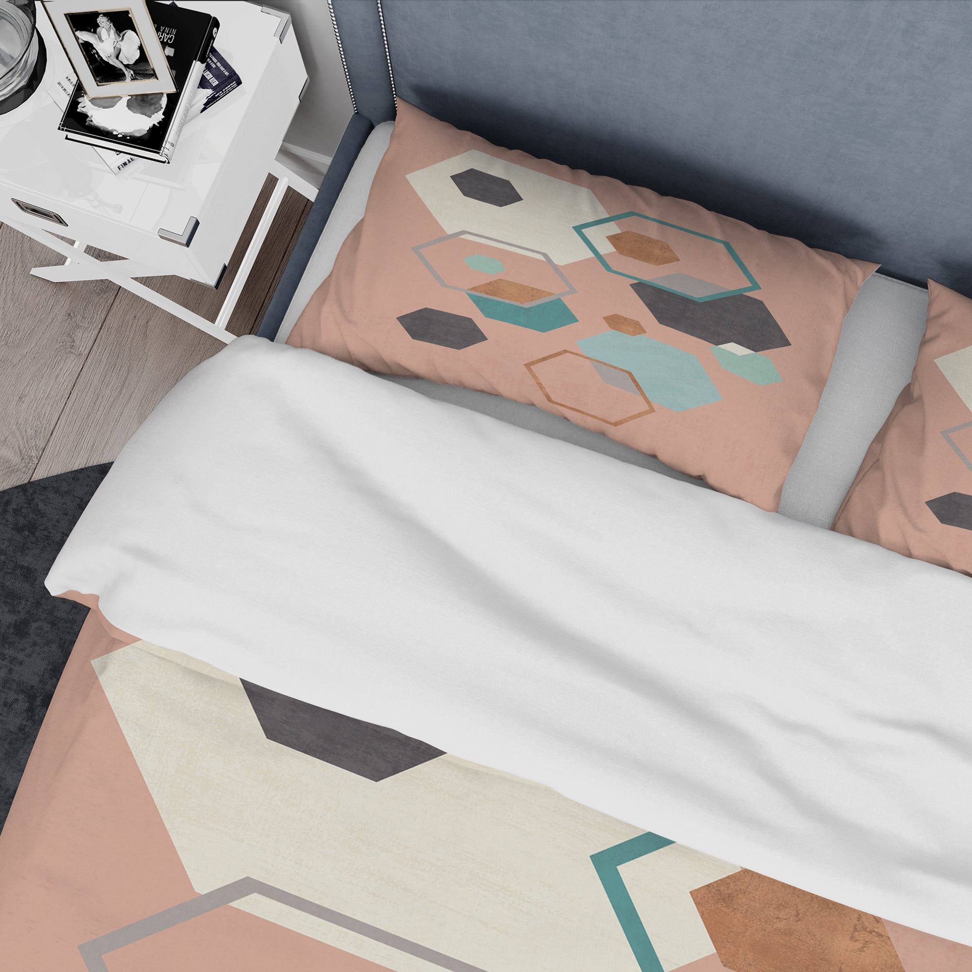 Designart 'Geometric hexagons Pattern II' Geometric Duvet Cover Set