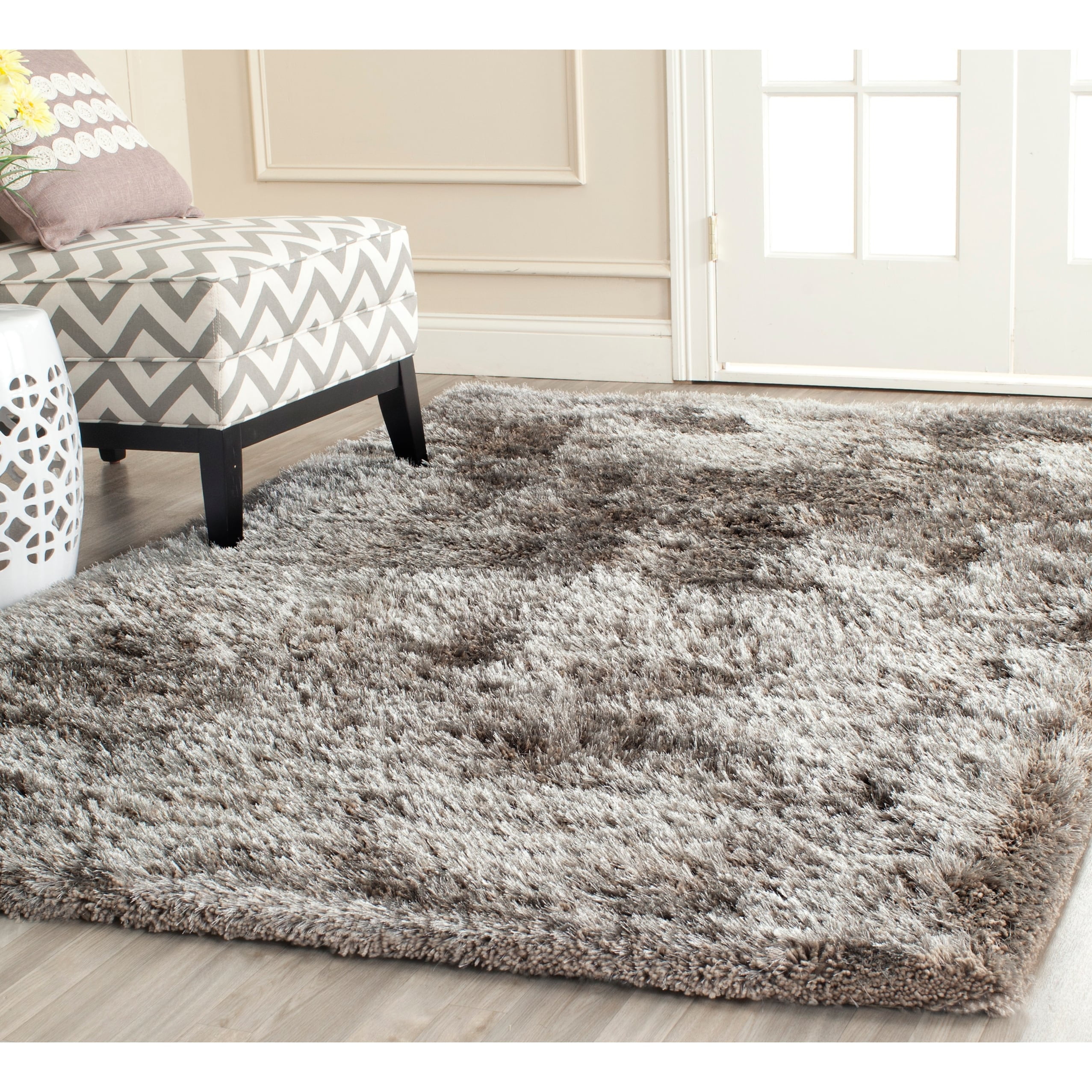 SAFAVIEH Henley Solid South Beach Polyester Shag Area Rug, Silver, 9' x