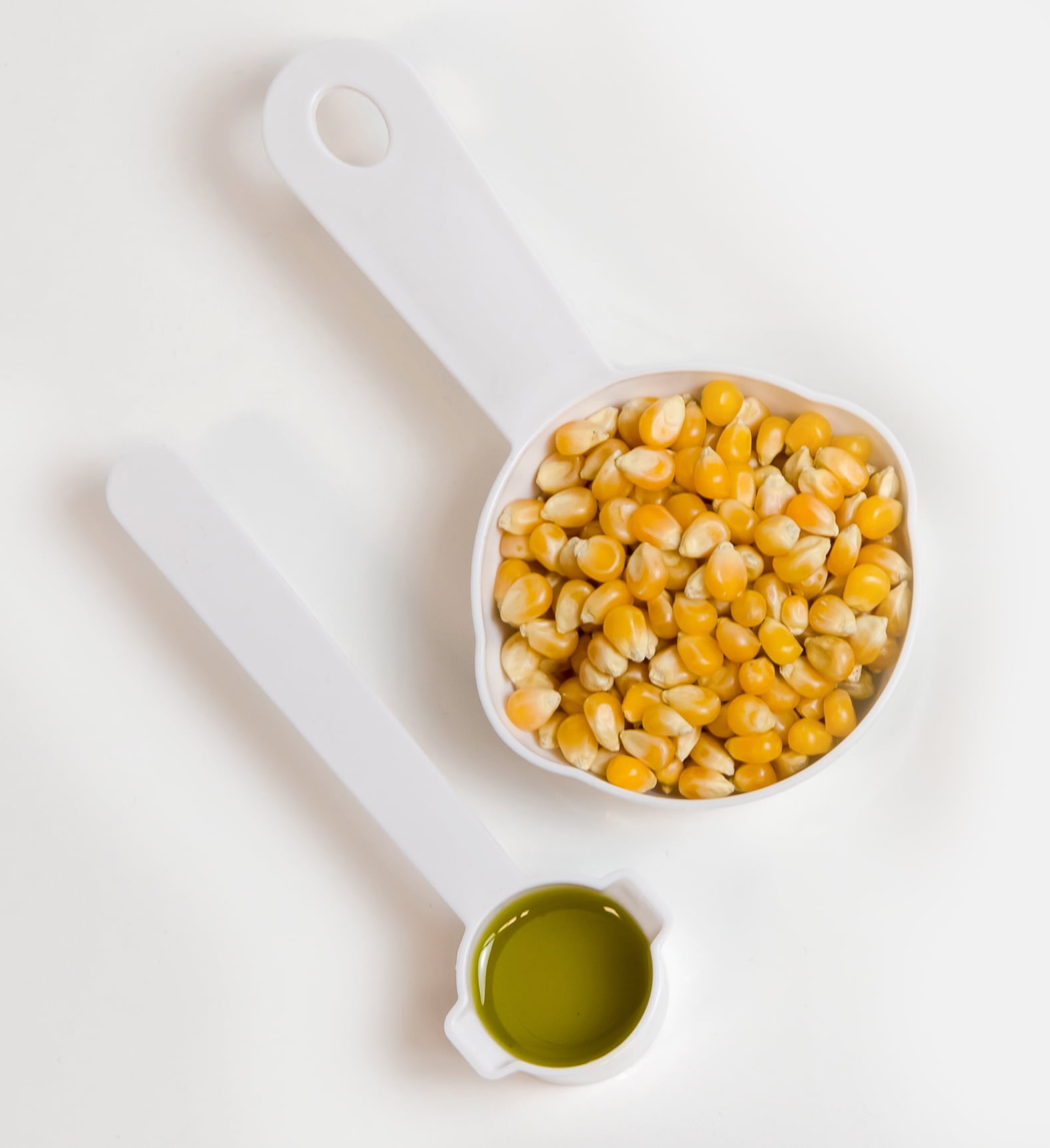 Nostalgia 2.5 oz Popcorn and Concession Cart, Makes 10 Cups, 45 in Tall, Red, KPM200CART