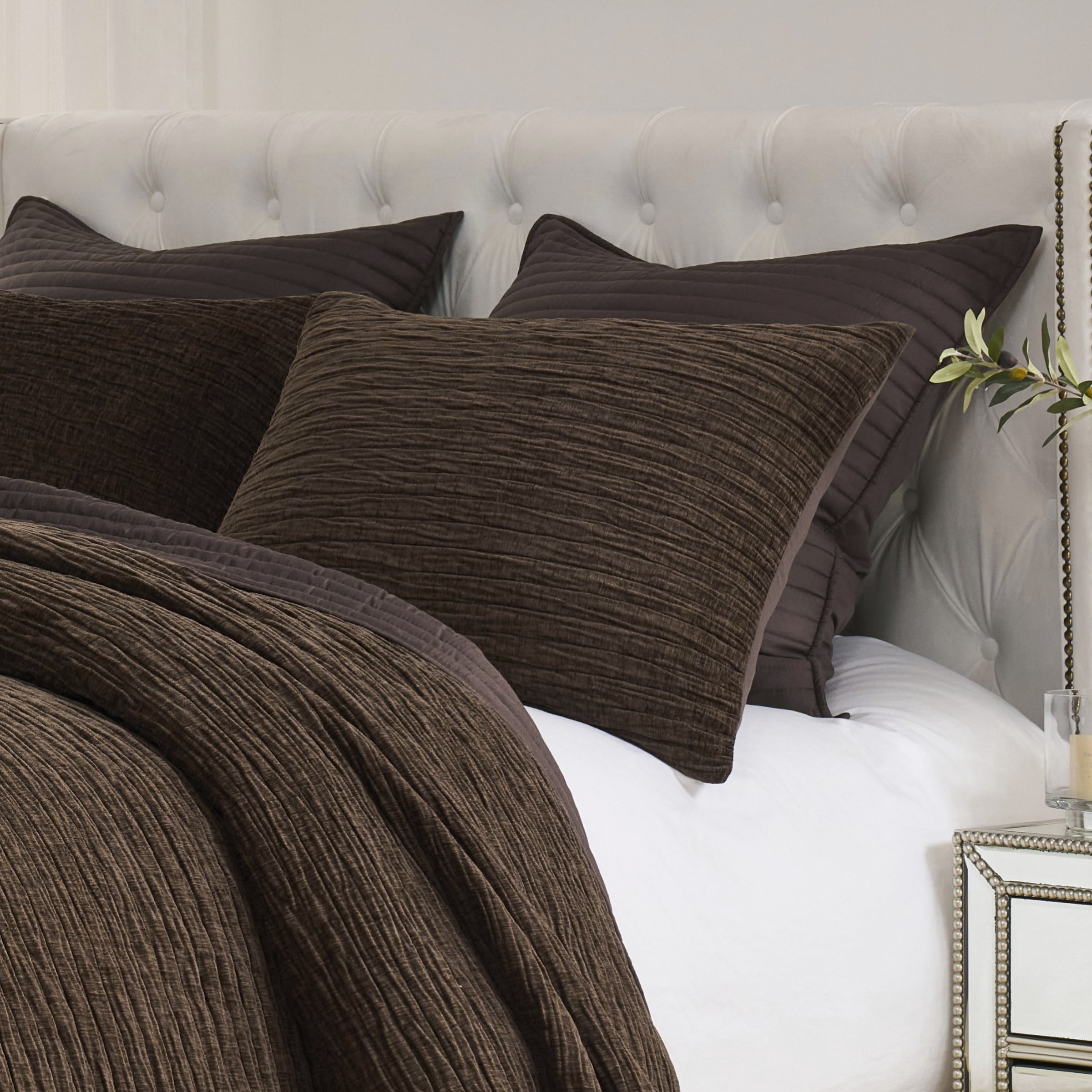 Greenland Home Fashions Velvet Crush ChocolateTextured Plush Quilted Chenille Pillow Sham, All Ages, King