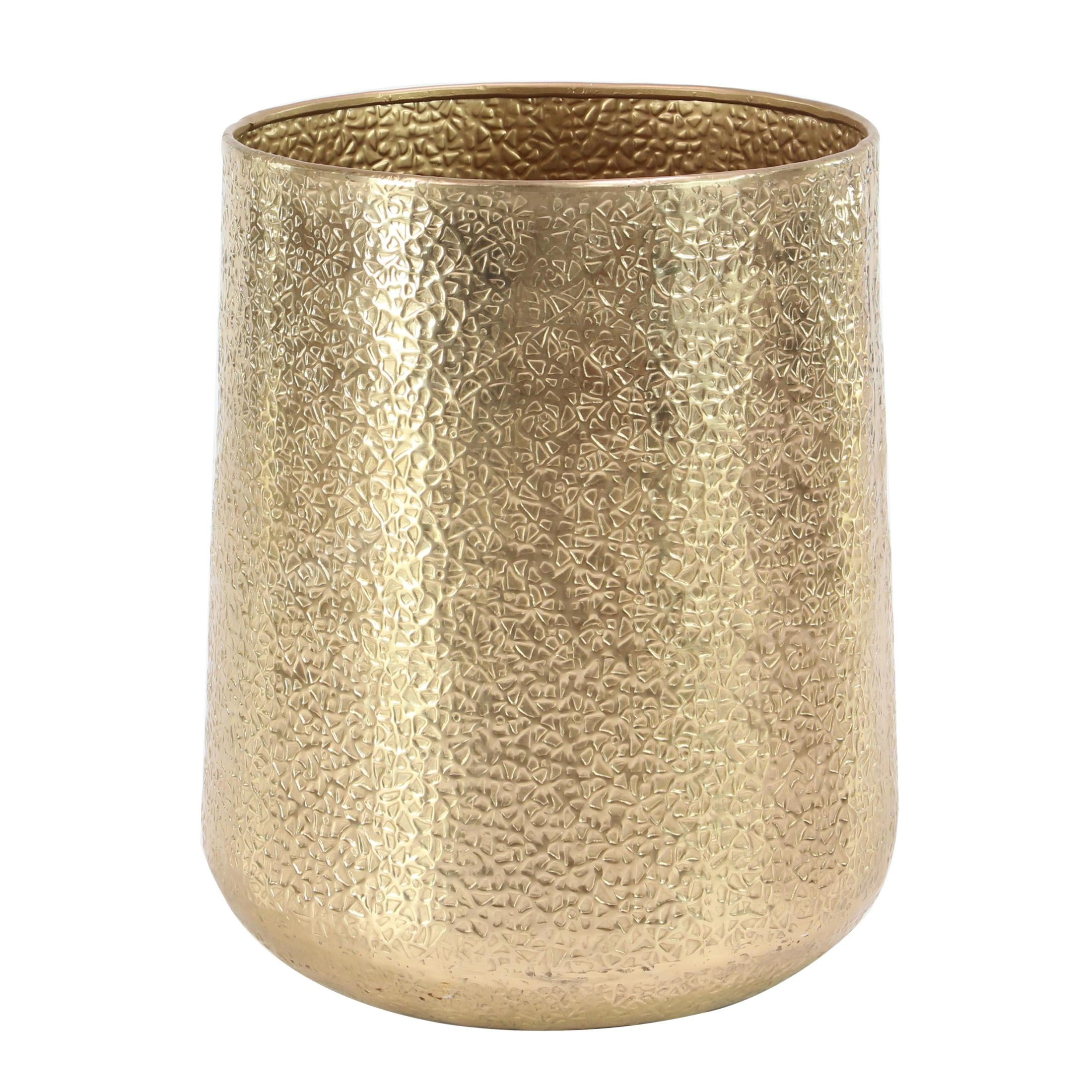 DecMode 20", 15", 13"H Gold Aluminum Metal Planter with Hammered Design (3 Count)