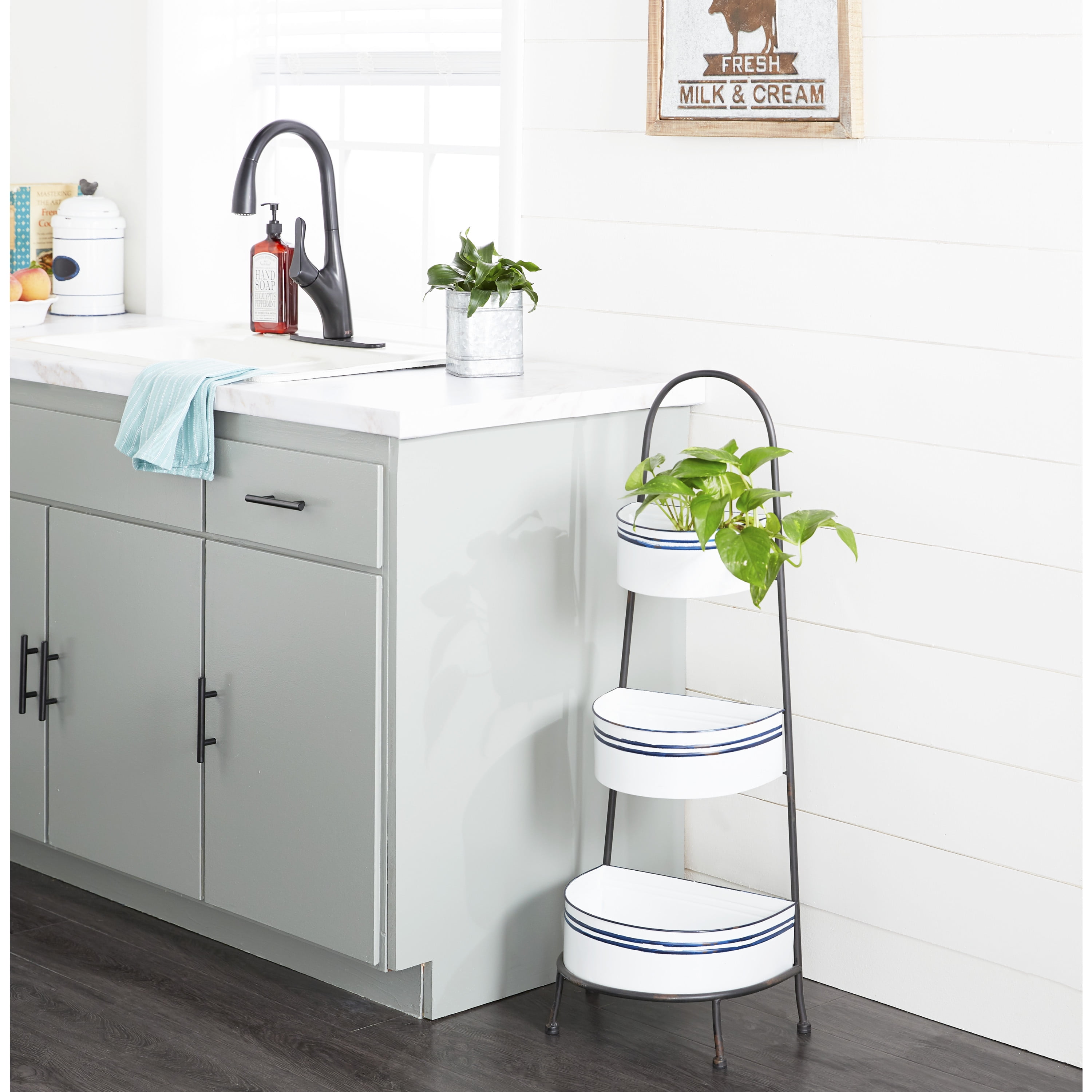 DecMode 14"W, 38"H Metal Farmhouse Shelving Unit, White, 1 - Piece