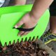 thumbnail image 2 of Cuchara para hojas Rastrillos manuales Agarrador de hojas Escombros Herramienta de eliminación de desechos de jardín Garra para césped Cuchilla para hojas Recoger hojas Cortar hierba Basura Jardinería Suministros agrícolas D esquí esquí Gafas de esquí, 2 of 5